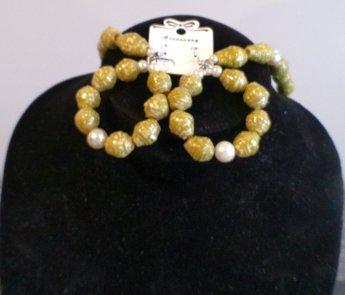3 PIECE OLIVE GREEN PAPER BEAD NECKLACE