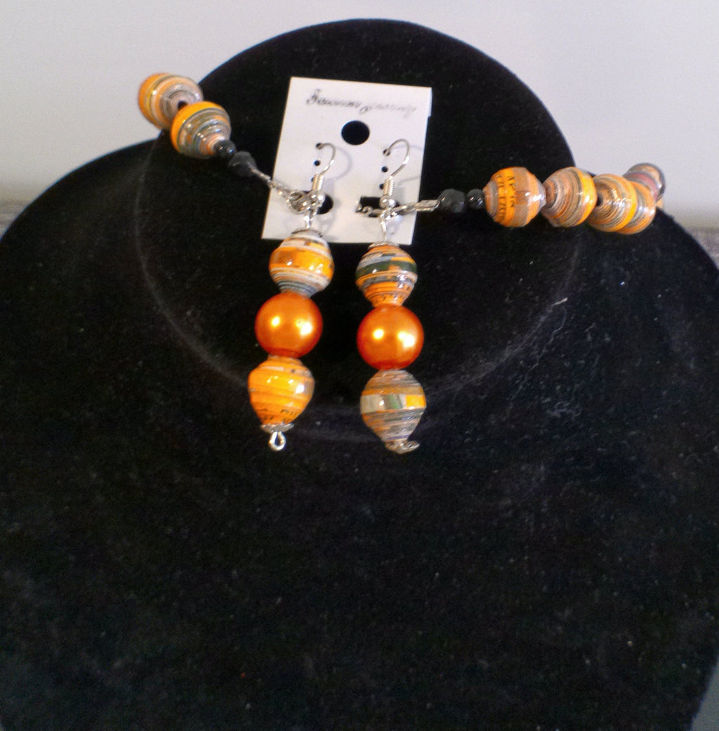 ORANGE MULTI COLOR PAPER BEAD NECKLACE